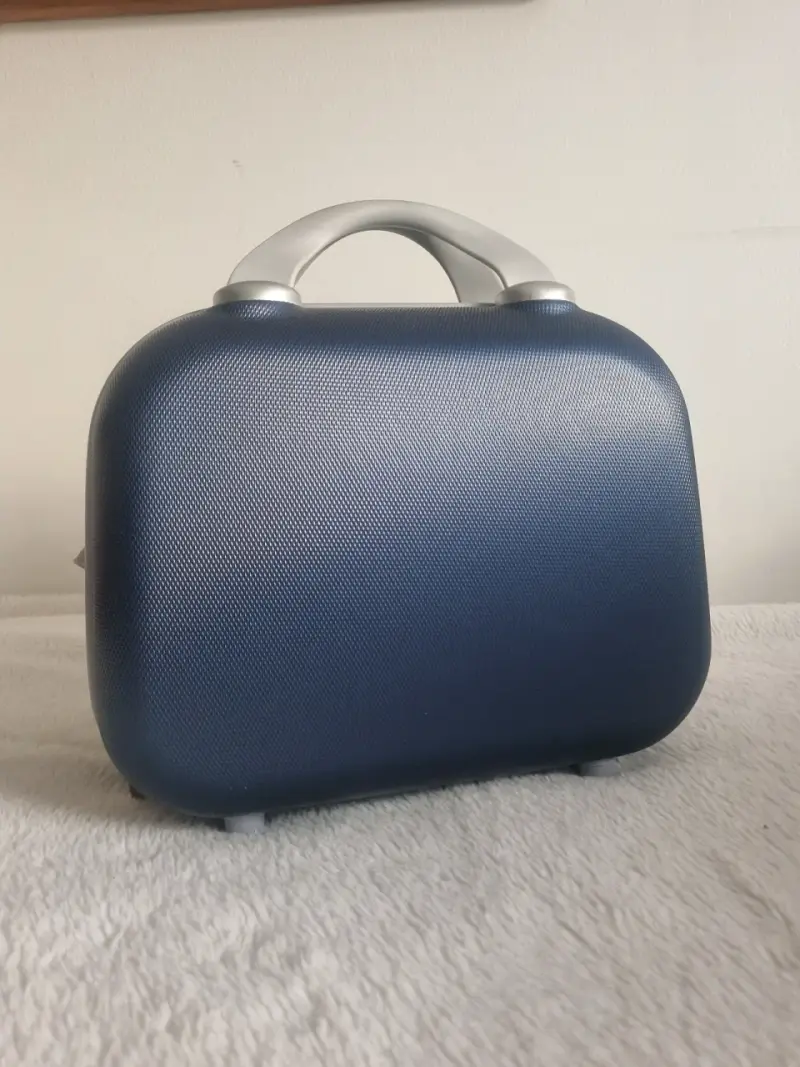Maletín de mano azul - 1
