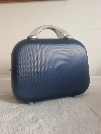 Maletín de mano azul - miniatura 1