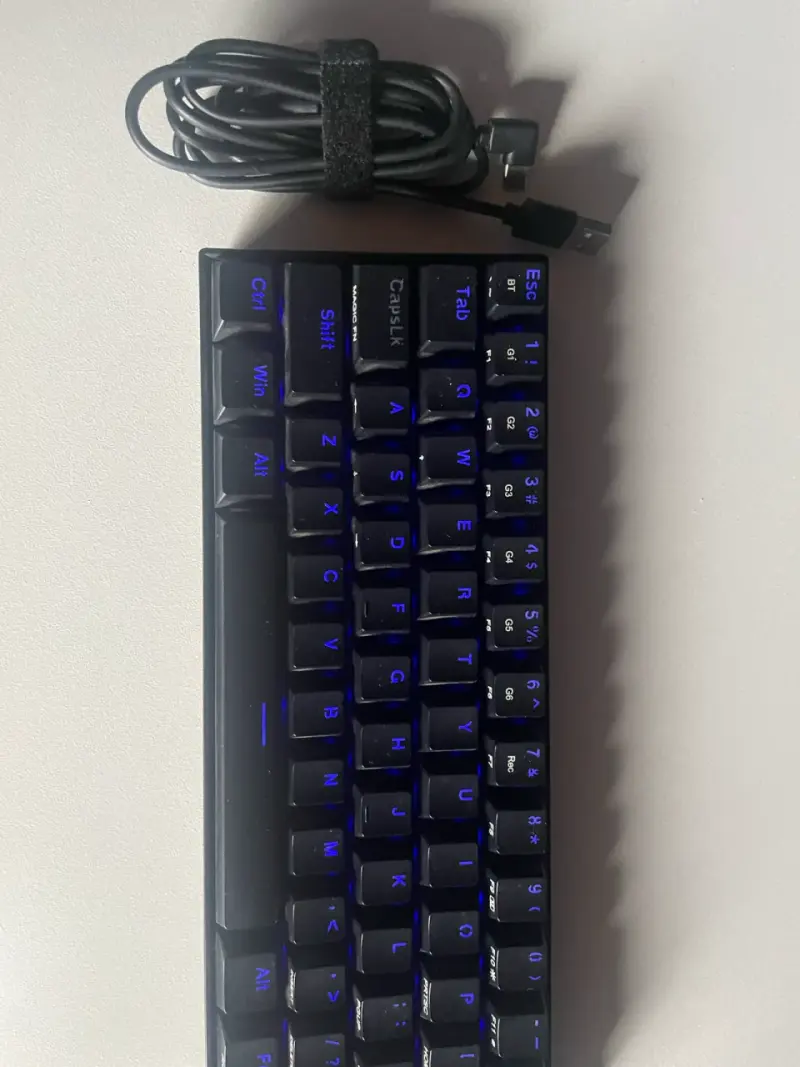 Teclado mecánico retroiluminado - 1