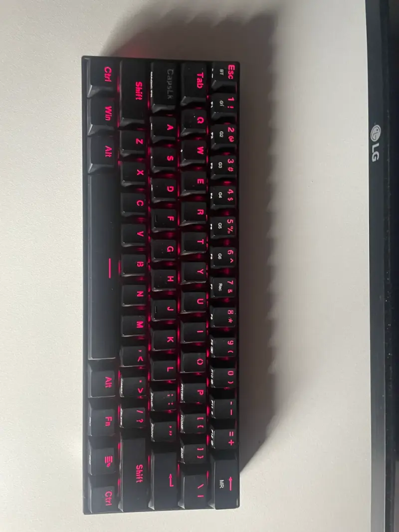 Teclado mecánico retroiluminado - 2