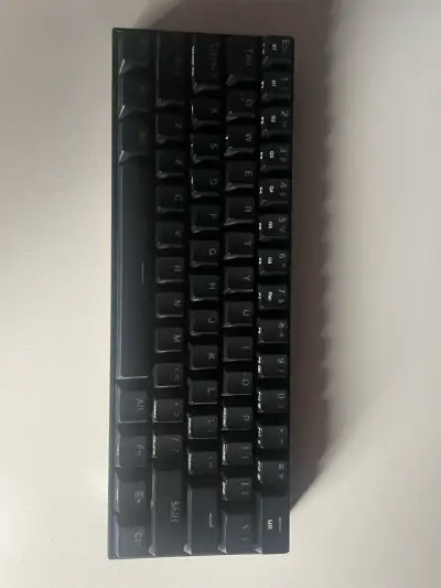 Teclado mecánico retroiluminado - miniatura 3