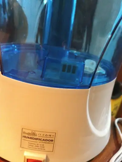 Humidificador portátil con purificador - miniatura 3