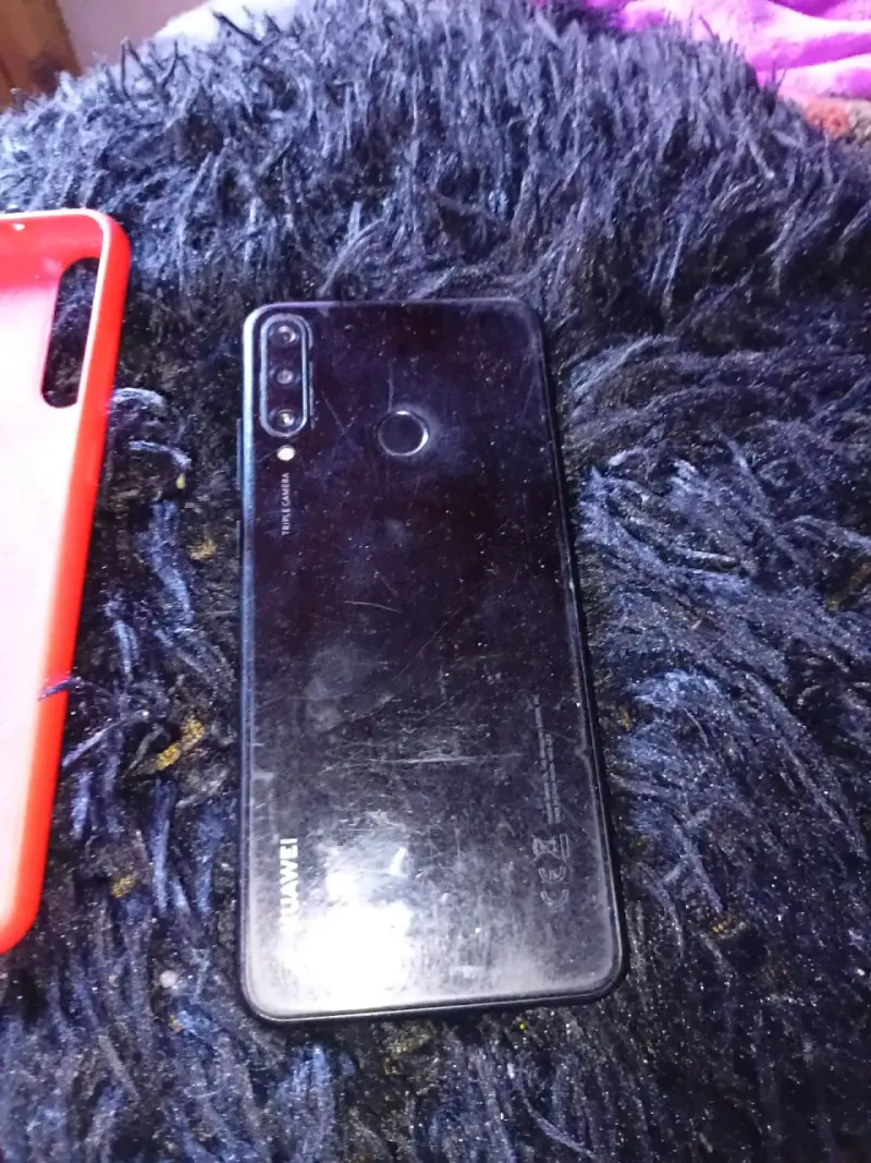 Carcasa roja para celular - 3