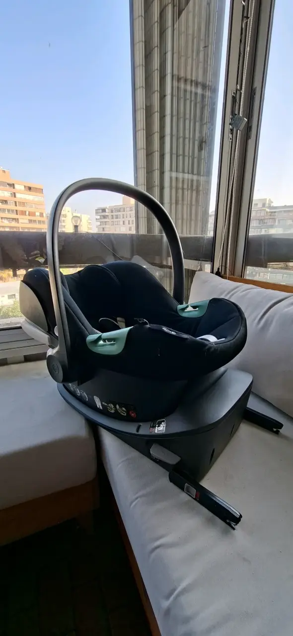 Vendo coche + Silla y Base para auto Cybex - 3