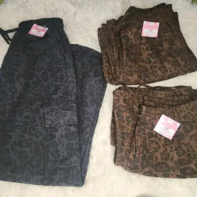 Pantalones anchos estampado leopardo - miniatura 4