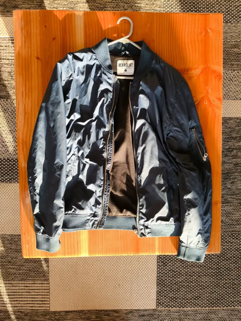 Cazadora bomber azul Bearcliff