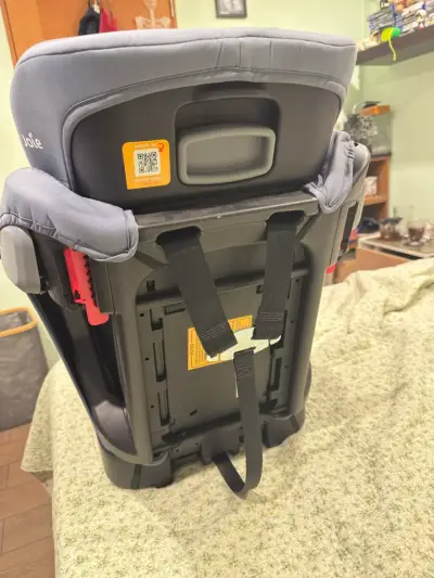 Silla de auto infantil gris Joie - miniatura 3