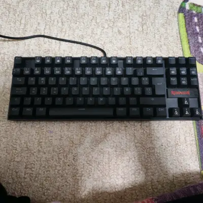 Teclado mecánico Redragon - miniatura 1