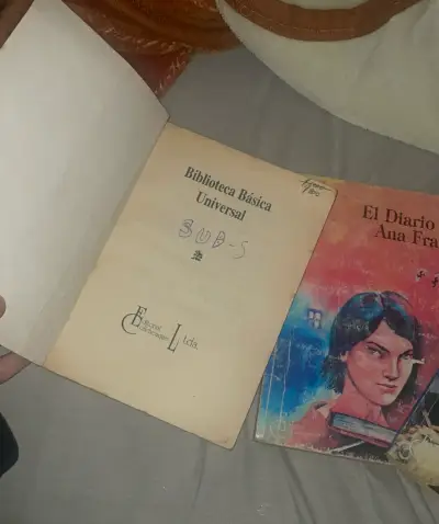 Tres libros Plan Lector Escolar x Mil - miniatura 2