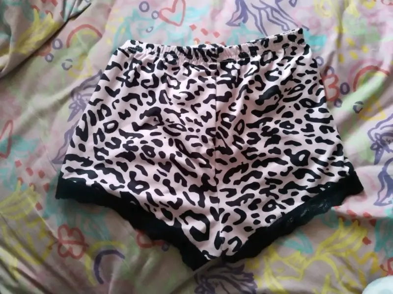Short rosado con animal print diva - 2