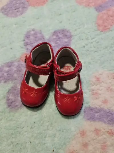 Zapatos bebé rojos charol talla - miniatura 1