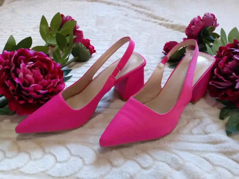 Zapatos fucsia con tacón - 2