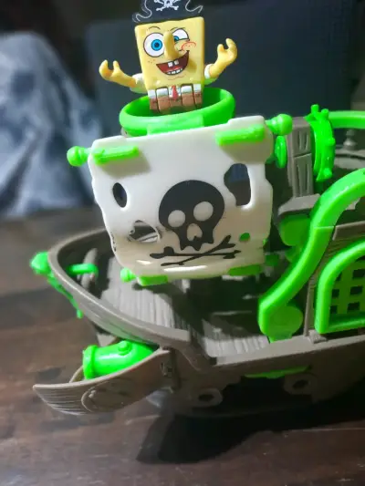 Barco pirata Bob Esponja - miniatura 1