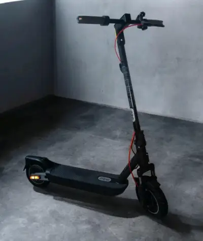 Scooter Xiaomi 5 Pro hasta 60km de autonomía - miniatura 1