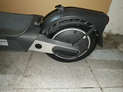 Scooter Xiaomi 5 Pro hasta 60km de autonomía - miniatura 6