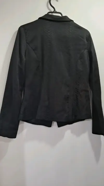 Blazer negro con textura - miniatura 2