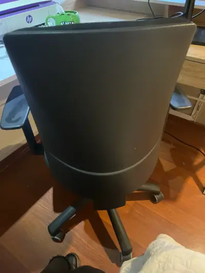 Silla de oficina ergonómica negra - miniatura 2