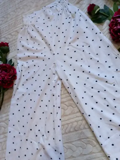 Palazo blanco con lunares - miniatura 3