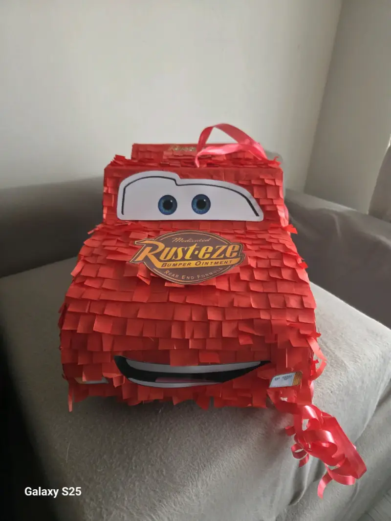 Piñata Cars temática roja - 1