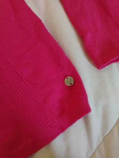 Suéter crop fucsia manga larga - miniatura 3