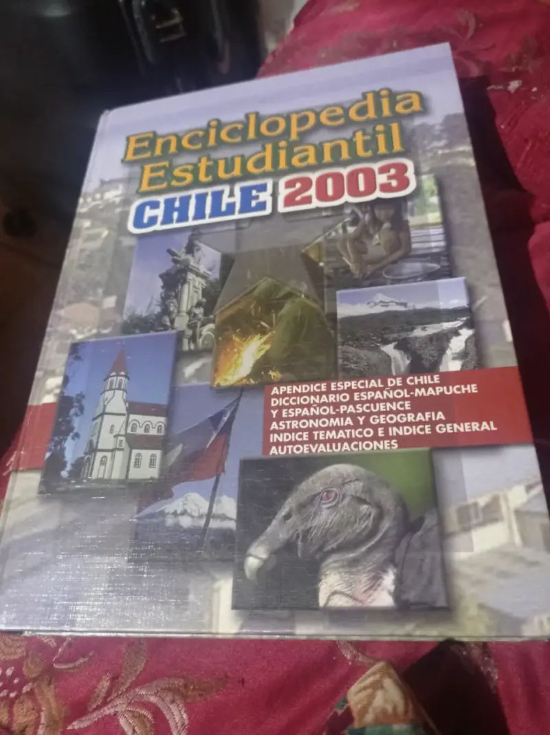 Enciclopedia Estudiantil Chile 2003