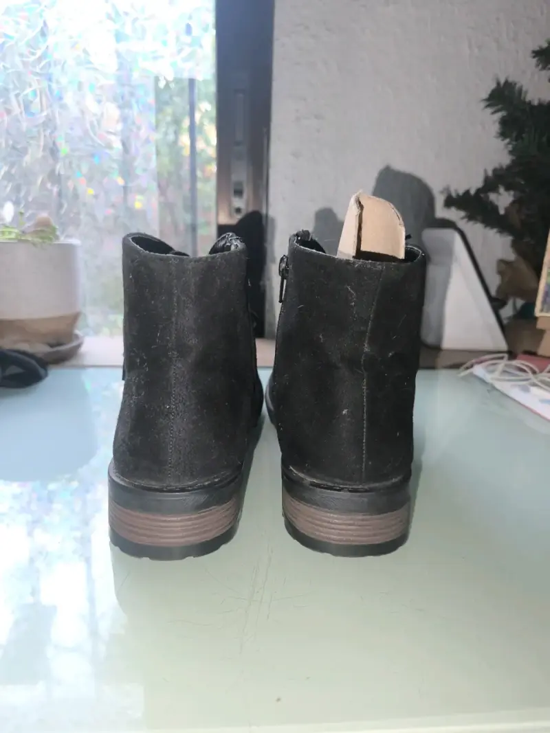 Botines negros de Gamuza TodoPiel Talla 40 - 2