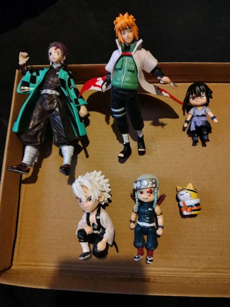 Set de figuras de anime