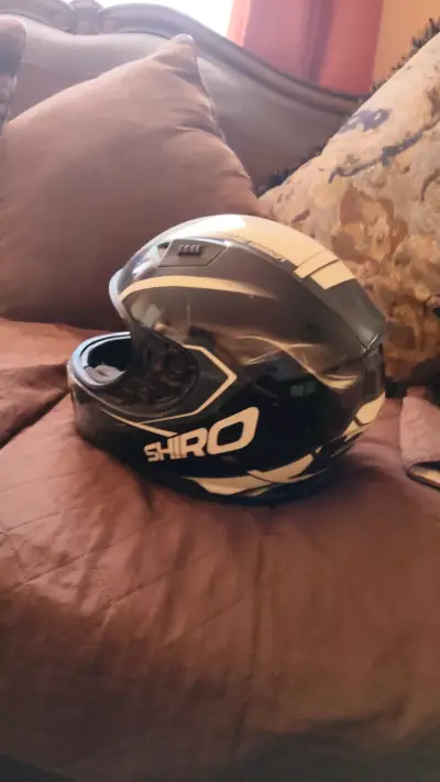 Casco Shiro diseño aerodinámico - miniatura 2