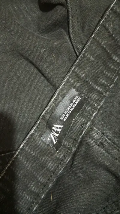 Shorts negros de mezclilla - miniatura 2