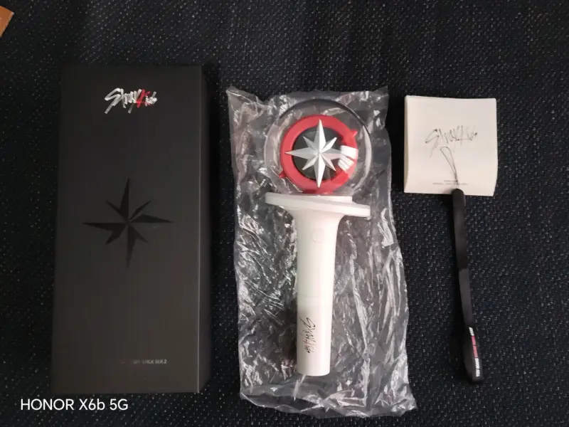 Light Stick Stray Kids Ver. 2 ORIGINAL - 3