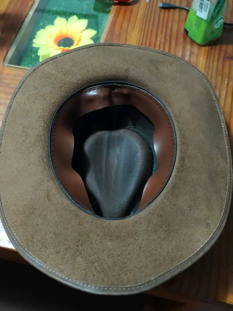 Sombrero de cuero marrón - 2