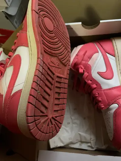 Jordan 1 Mid Rosadas Originales Talla 39 - miniatura 4
