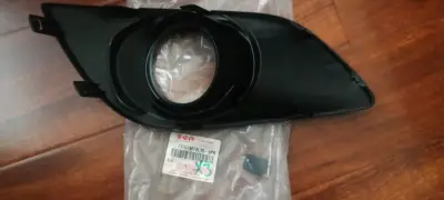 Bisel neblinero izquierdo Suzuki Swift - miniatura 3