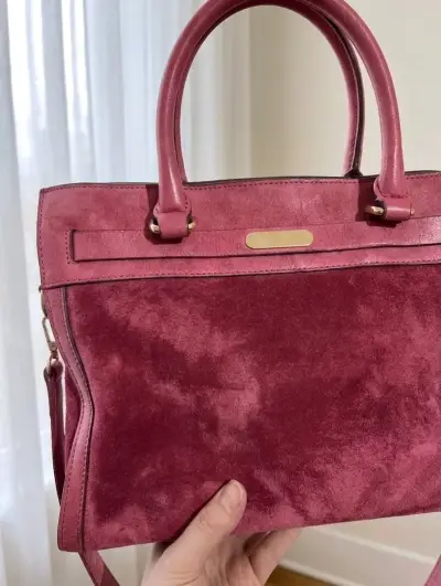 Cartera de mano color vino - miniatura 1