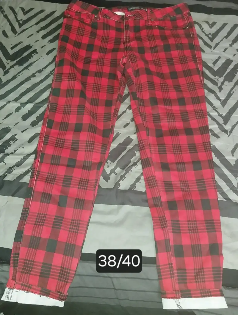 Lote de ropa variada - 5