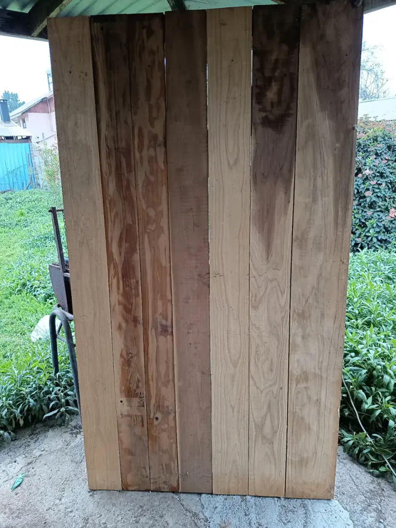 Puerta de madera rústica - 2