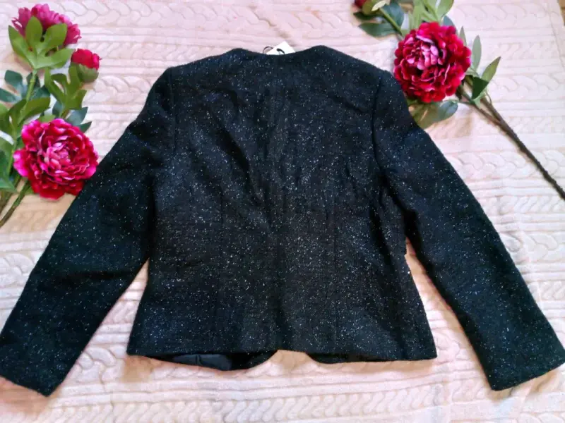 Chaqueta negra brillante mujer - 3