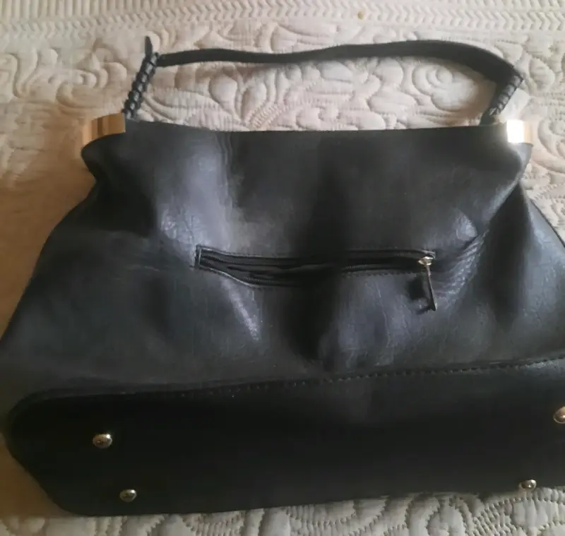 Bolso negro elegante - 1