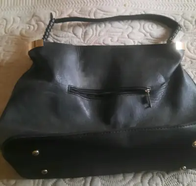 Bolso negro elegante - miniatura 1