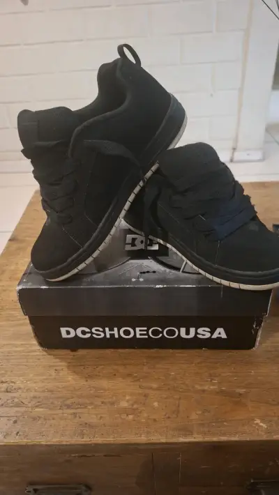 Zapatillas DC negras y camuflaje - miniatura 2