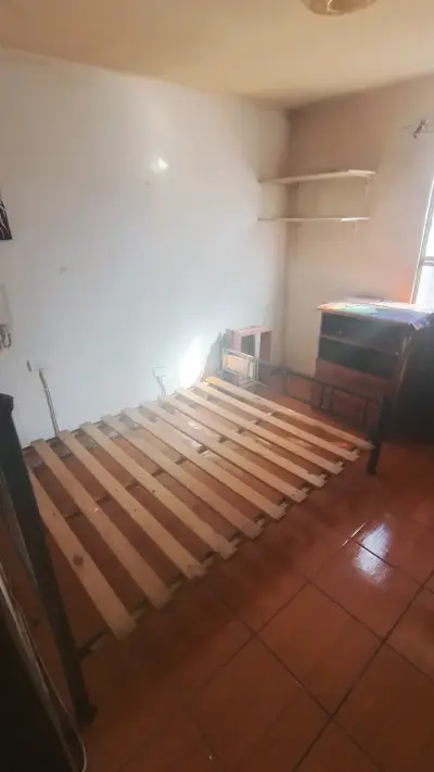 Se arrienda habitación amplia - miniatura 1