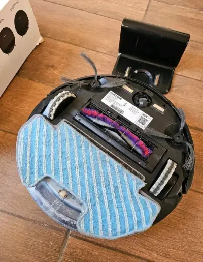 Robot aspiradora Samsung Powerbot - miniatura 3