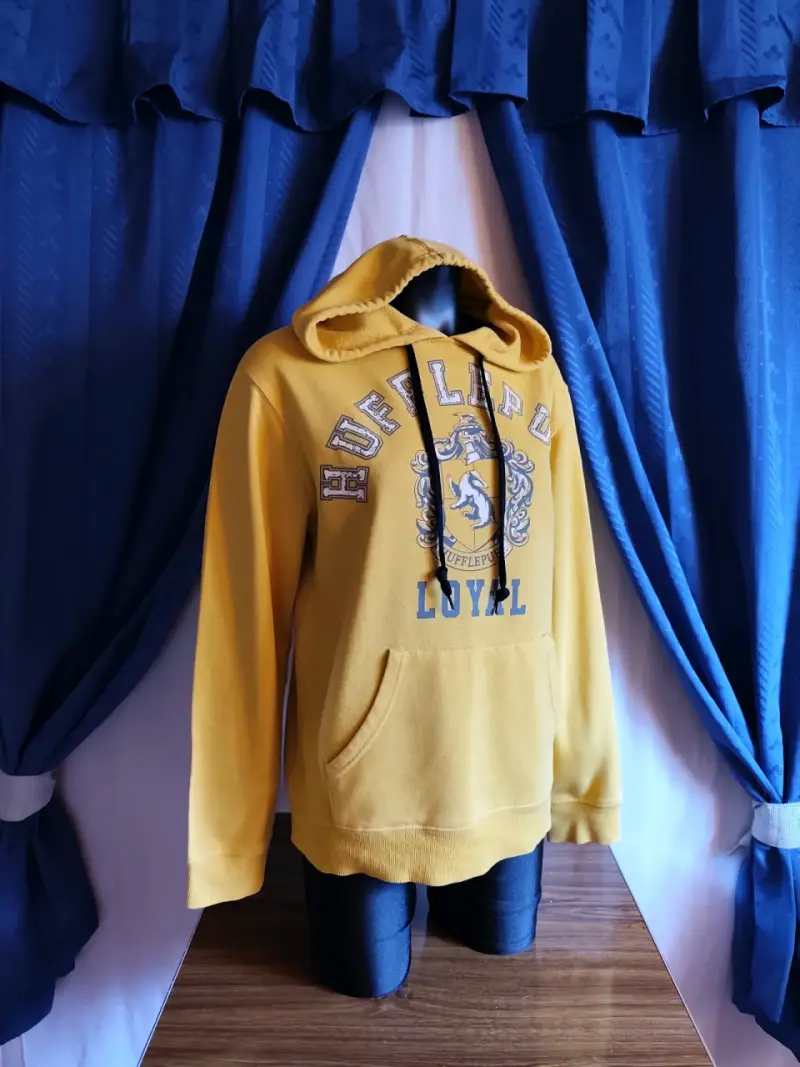 Polerón Hufflepuff amarillo - 3