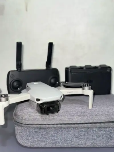 Drone DJI Mavic Mini Fly More Combo - miniatura 1