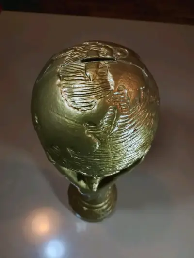 Copa Mundial réplica oficial alcancía - miniatura 2