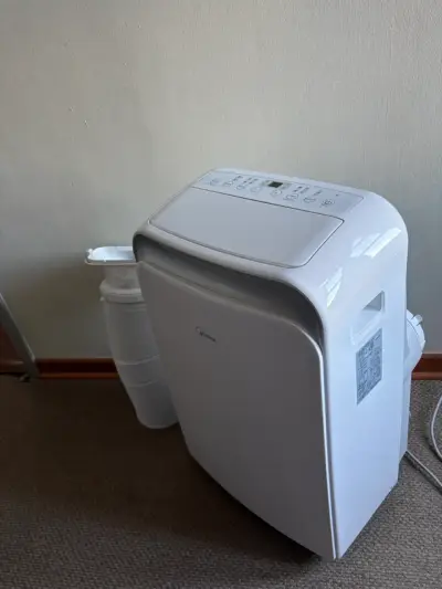 Aire acondicionado portátil Midea - miniatura 1
