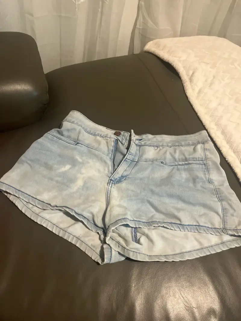 Shorts de mezclilla claros