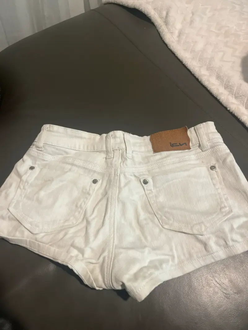 Shorts blancos de mezclilla - 2