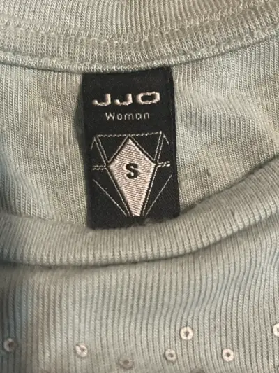 Polera celeste con detalles brillantes - miniatura 2