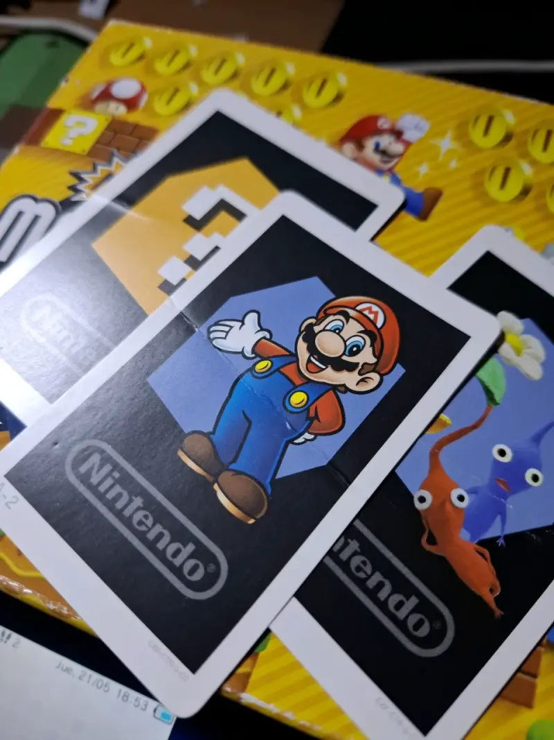 Nintendo 2DS azul con juego - 2